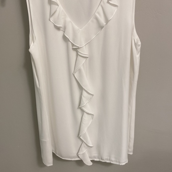 Lysse sleeveless ruffle blouse - Picture 4 of 4